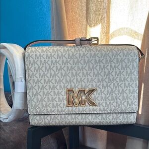Michael Kors Blush and Cream Flap Messenger Bag #MK-78